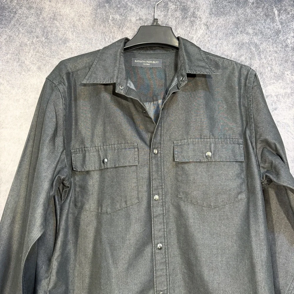 Banana Republic Denim Button Snap Long Sleeve Shirt L Gray Athletic Fit‎ Pockets